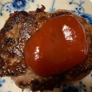 作り置きにも★挽肉と調味料だけでつくる＊ハンバーグ